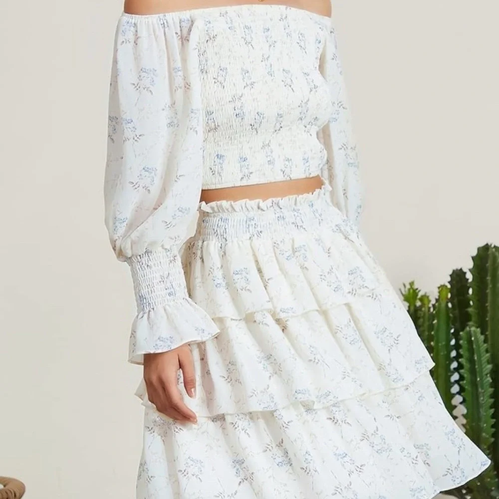 Womens White Blue Floral 2-Piece Set Off Shoulder Top + Skirt Cottagecore Boho S